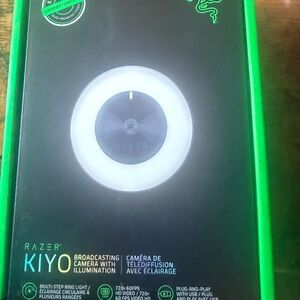 Razer Kiyo Streaming Camera with Ring Light - Black- Only used a couple times.